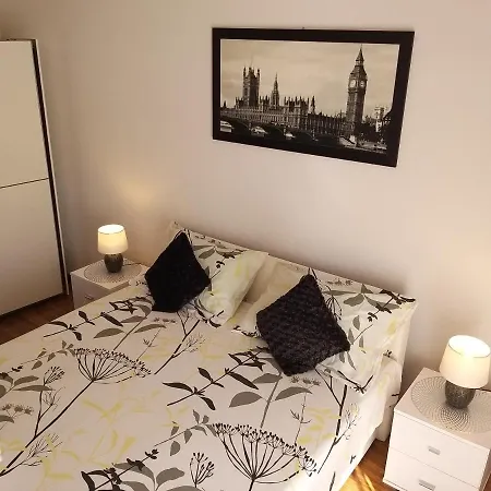 Apartment 3 Bedroom With Terrace And Free Parking Split